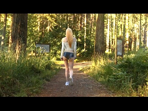 ❤️ Gruaja e bukur lëviz ngadalë, jo video nudo ☑ Video seksi në sq.tuberxxx.ru ﹏
