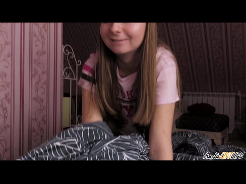 ❤️ Blondie thith thellë BFF-në e saj dhe merr spermë në gojën e saj ☑ Video seksi në sq.tuberxxx.ru ﹏