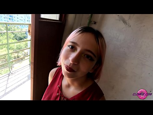 ❤️ Sensual student thith një të huaj në pjesën e jashtme - sperma në fytyrën e tij ☑ Video seksi në sq.tuberxxx.ru ﹏